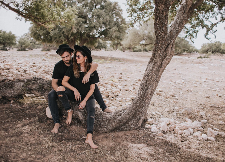 018_coupleshoot_couplegoals_paarshooting_marokko_morocco_marrakesch_essaouira_travelcouple_travel_allblack_photographer_fotograf_travelphotographer