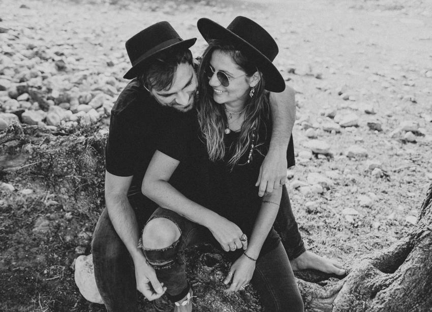 020_coupleshoot_couplegoals_paarshooting_marokko_morocco_marrakesch_essaouira_travelcouple_travel_allblack_photographer_fotograf_travelphotographer