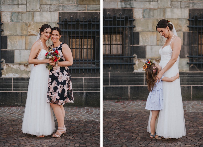 087_hochzeit_wedding_rathaus_recklinghausen_fotograf_nrw_standesamt_altstadt_ruhrpott_ruhrgebiet_hochzeitsfotograf_civilwedding_urban_manta_blumen_burger_getting_ready_cafe_unique_hochzeitsfotografie