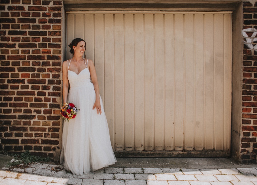 153_hochzeit_wedding_rathaus_recklinghausen_fotograf_nrw_standesamt_altstadt_ruhrpott_ruhrgebiet_hochzeitsfotograf_civilwedding_urban_manta_blumen_burger_getting_ready_cafe_unique_hochzeitsfotografie