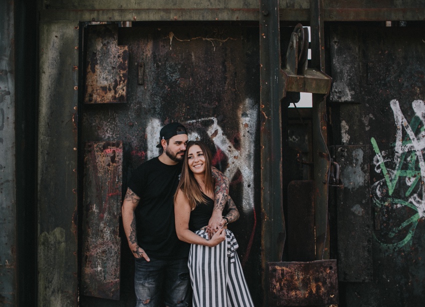 007_engagement_shoot_shooting_couple_couplegoals_tattoo_bridetobe_tattoocouple_paerchen_fotograf_nrw_zeche_recklinghausen_zechekarl_industrie_industrial_skatepark_hochzeitsfotograf_ruhrgebiet_weddingphotographer