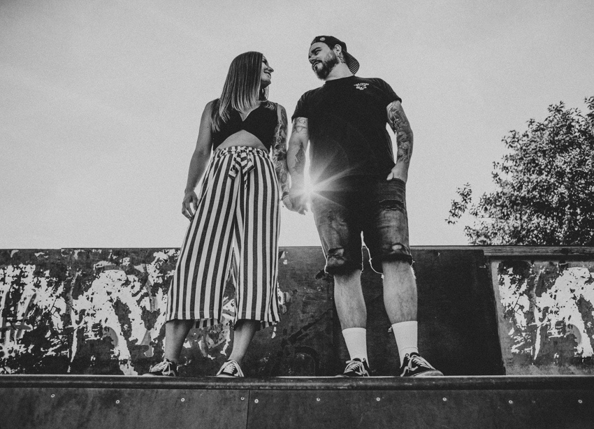 020_engagement_shoot_shooting_couple_couplegoals_tattoo_bridetobe_tattoocouple_paerchen_fotograf_nrw_zeche_recklinghausen_zechekarl_industrie_industrial_skatepark_hochzeitsfotograf_ruhrgebiet_weddingphotographer