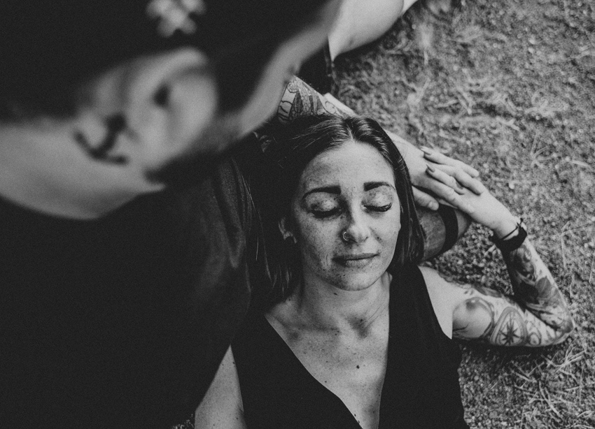 052_engagement_shoot_shooting_couple_couplegoals_tattoo_bridetobe_tattoocouple_paerchen_fotograf_nrw_zeche_recklinghausen_zechekarl_industrie_industrial_skatepark_hochzeitsfotograf_ruhrgebiet_weddingphotographer