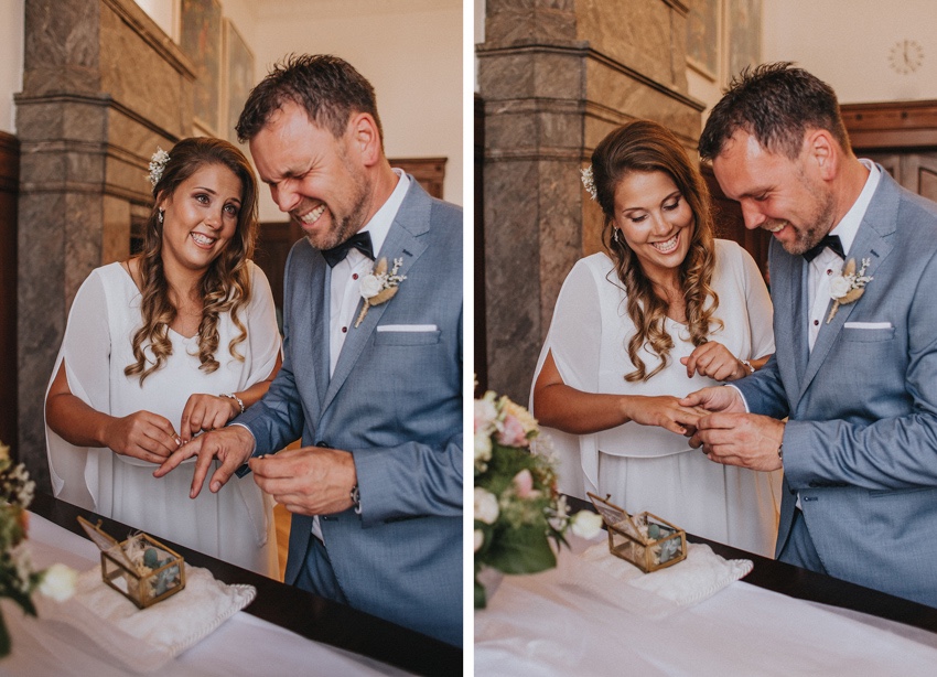 076_hochzeitsfotograf_standesamt_rathaus_recklinghausen_nrw_ruhrgebiet_corona_garten_hochzeit_vw_bulli_floral_optimal_marl_polizei_spalier_a-stone_photography